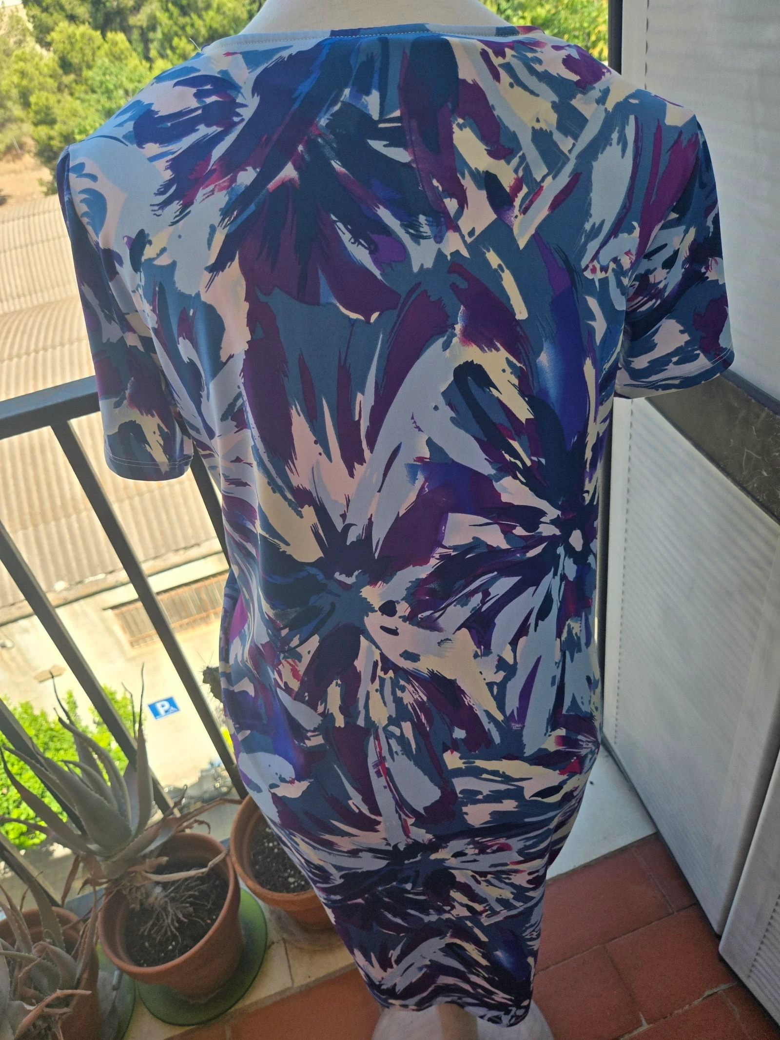 Vestido feminino em cores refrescantes – photo 7